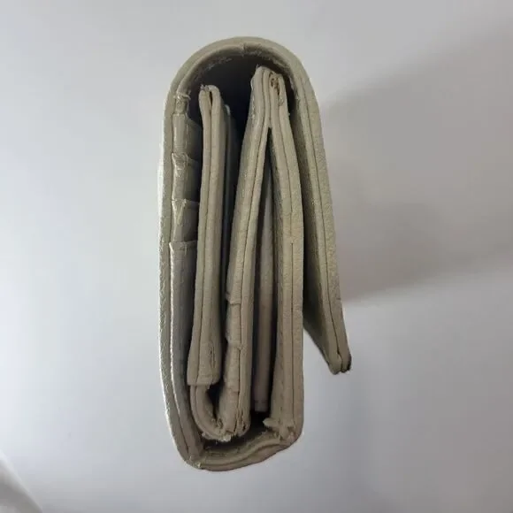 Calvin Klein Cream Wallet - Picture 10 of 15